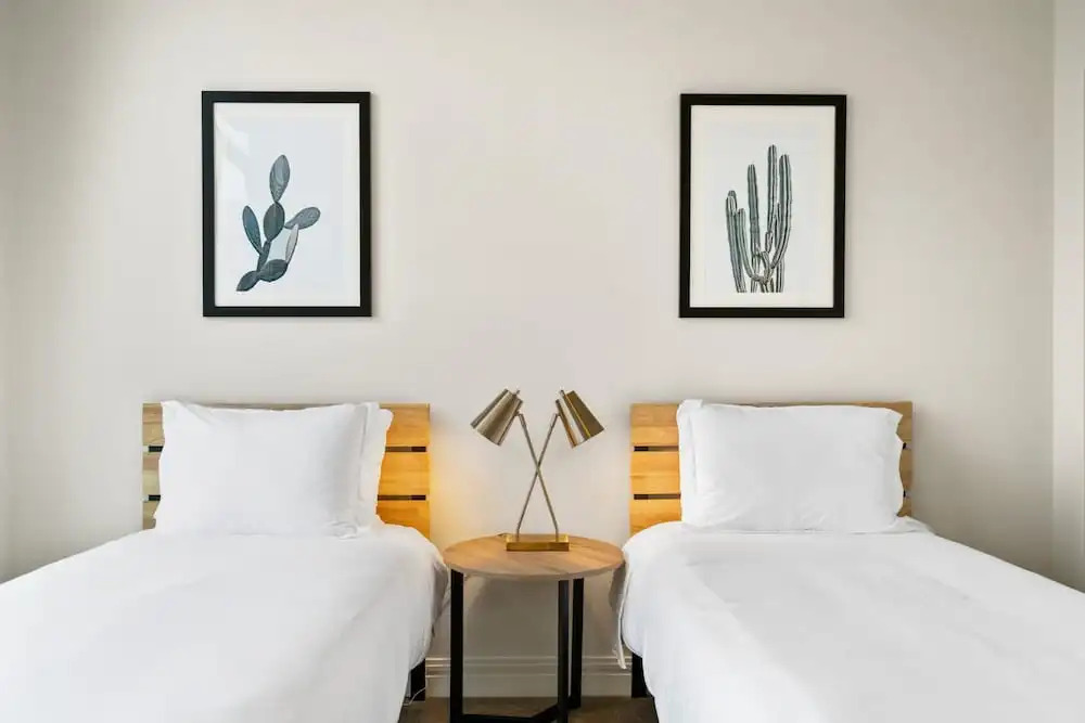 Austin Central 2BD 2BA Apartment