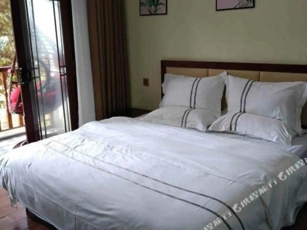 Fengyuan Yuanjiangjing Hotel