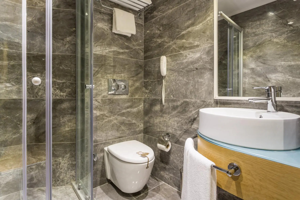 Aska River Suites