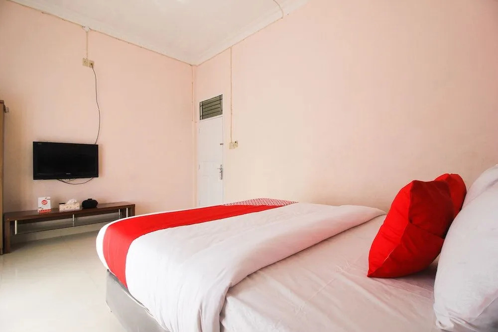 OYO 2138 Tiaz Homestay