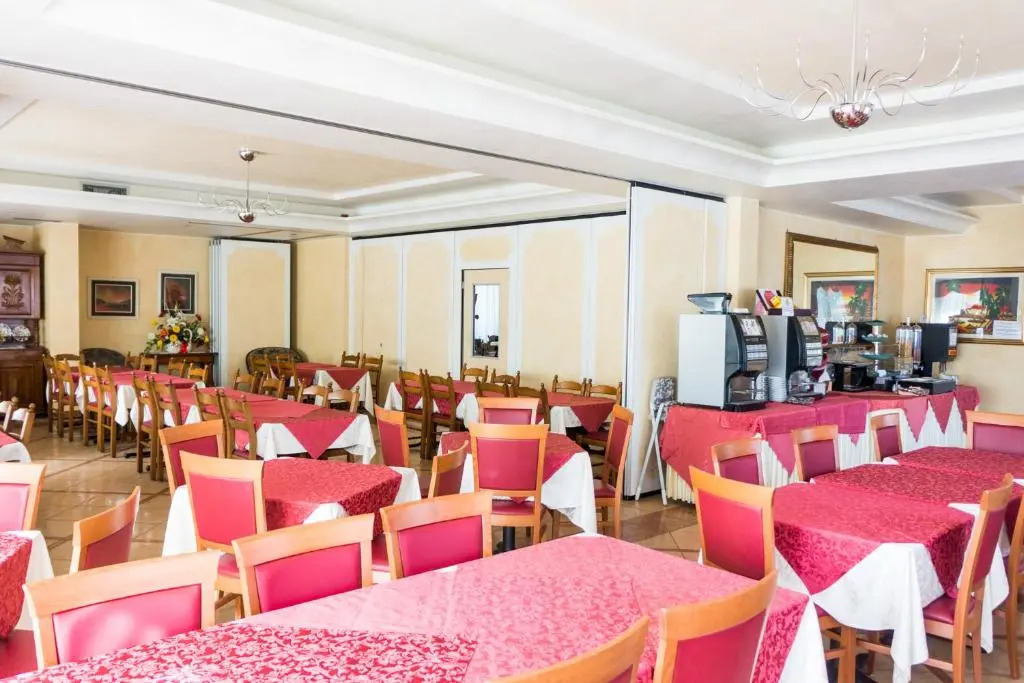 Hotel Confine