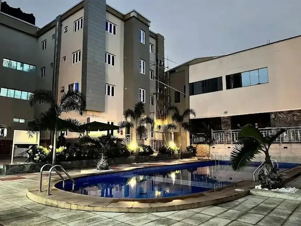 Haris Hotel