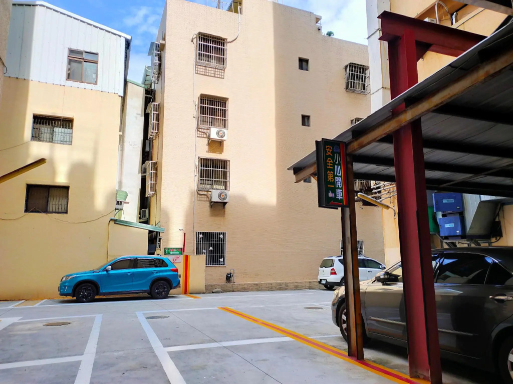 Sin Fu Business Hotel
