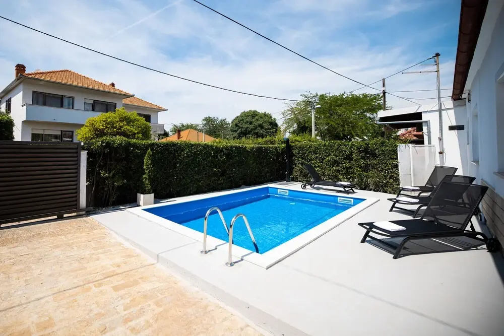 Villa Anđelina with pool - Zadar
