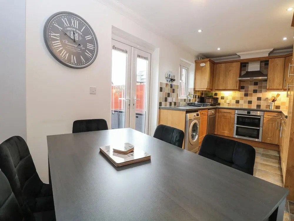 19 Stablefield Way
