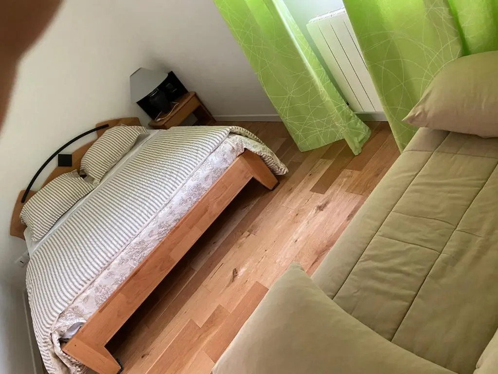 Chambres dans villa avec piscine