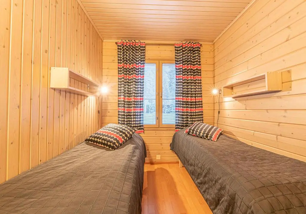 Levikaira Apartments - Log Cabins