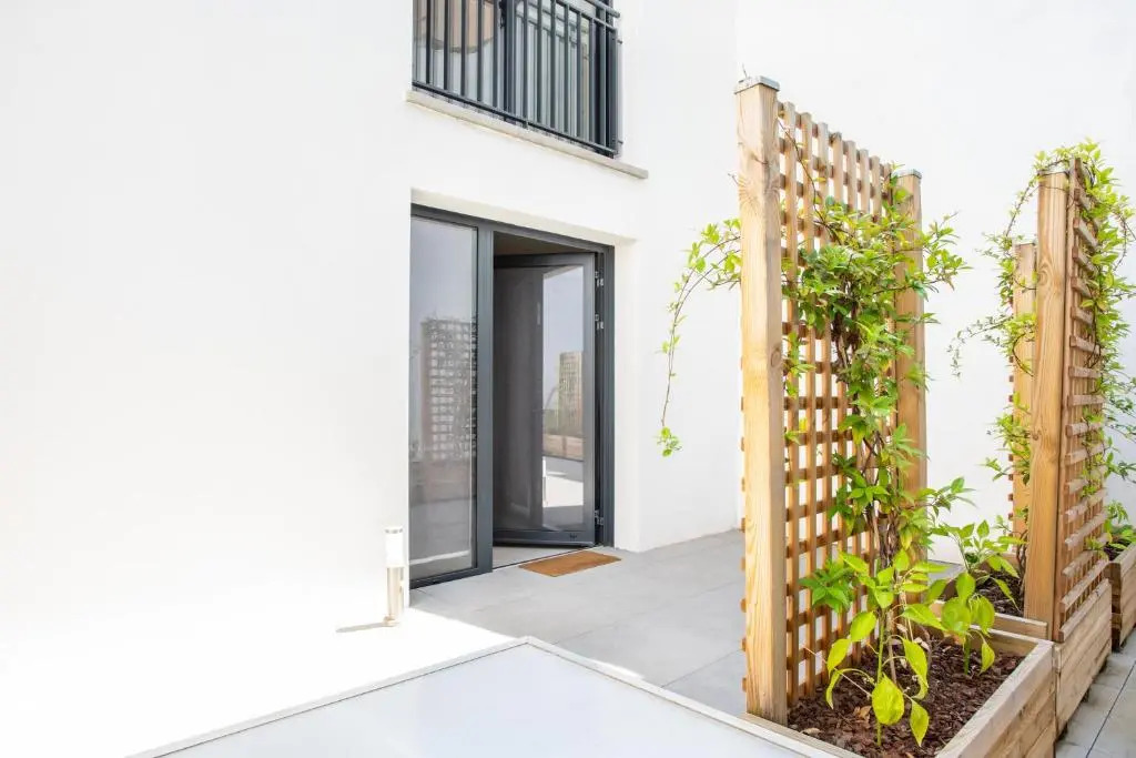 004 - Appartement Moderne et Terrasse - Jeanne d'Arc, Toulouse