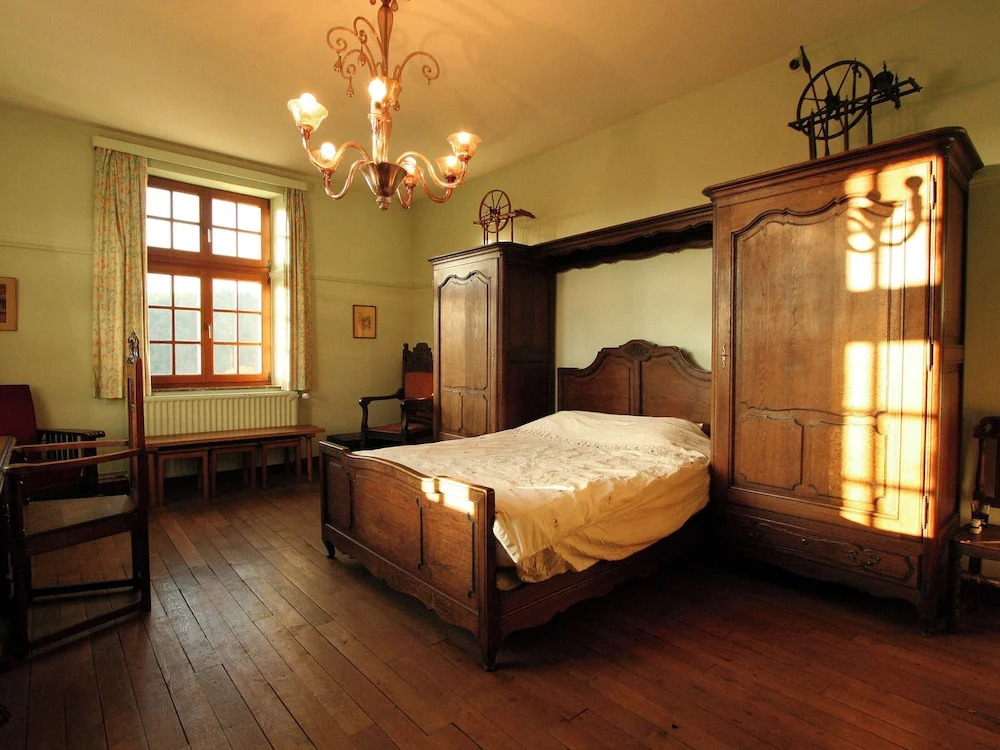 Home Near Bouillon Castle