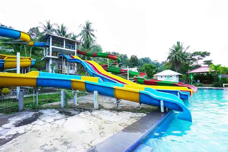 OYO 1254 Golden Lake Resort