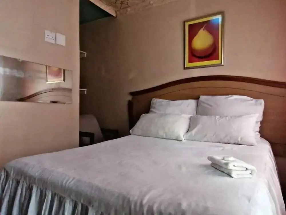 Valleycenter guesthouse