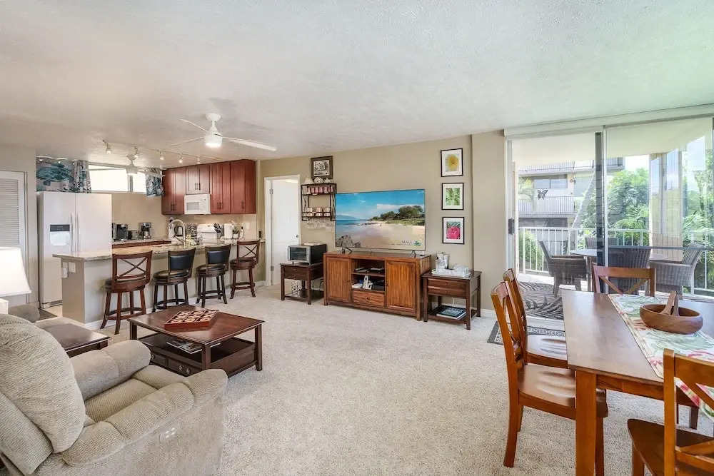 Haleakala Shores A-302 - Stunning Ocean Views, Beautiful Renovation, Wi-fi, & AC