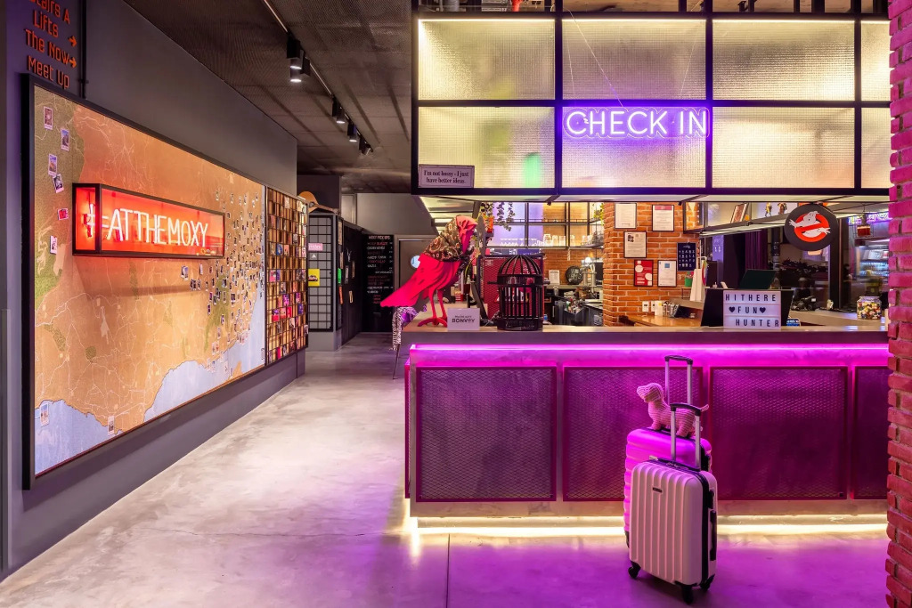 Moxy Lisbon City