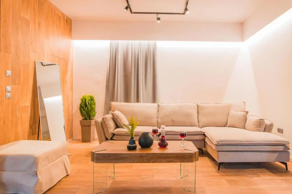 NOHO Boutique , premium living Lazeon 7