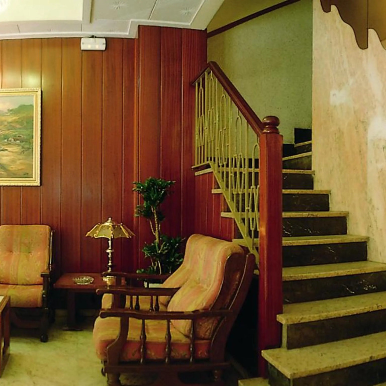 HOTEL CONTINENTAL