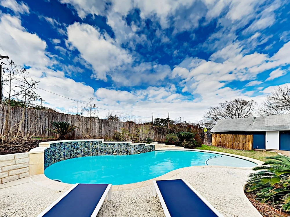Zilker Zen - 3 Br Home
