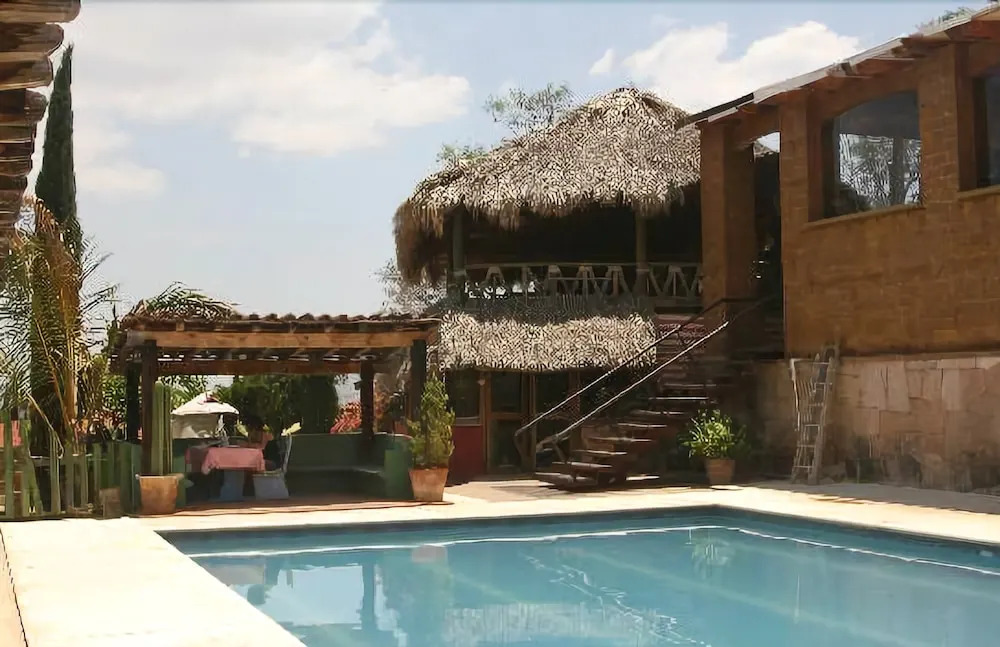 Villada Inn