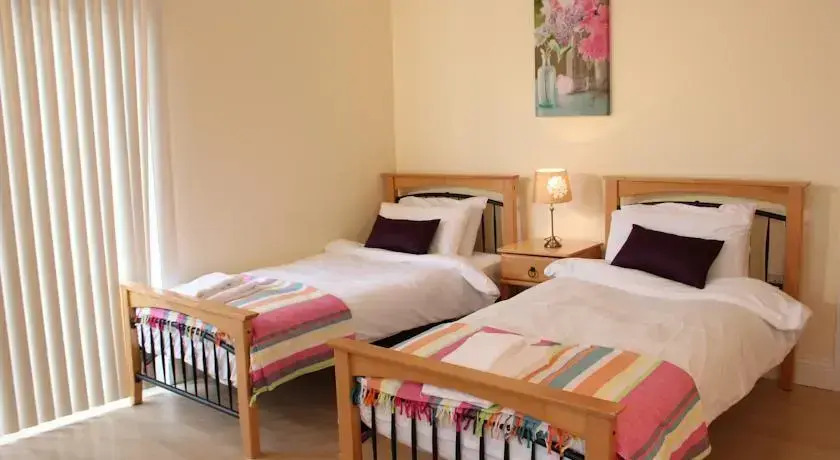 Donegan Court Aparthotel