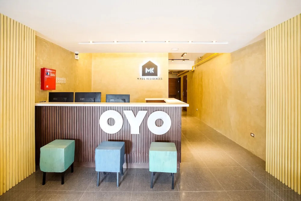 Oyo 188 Mikos Residences Bonifacio