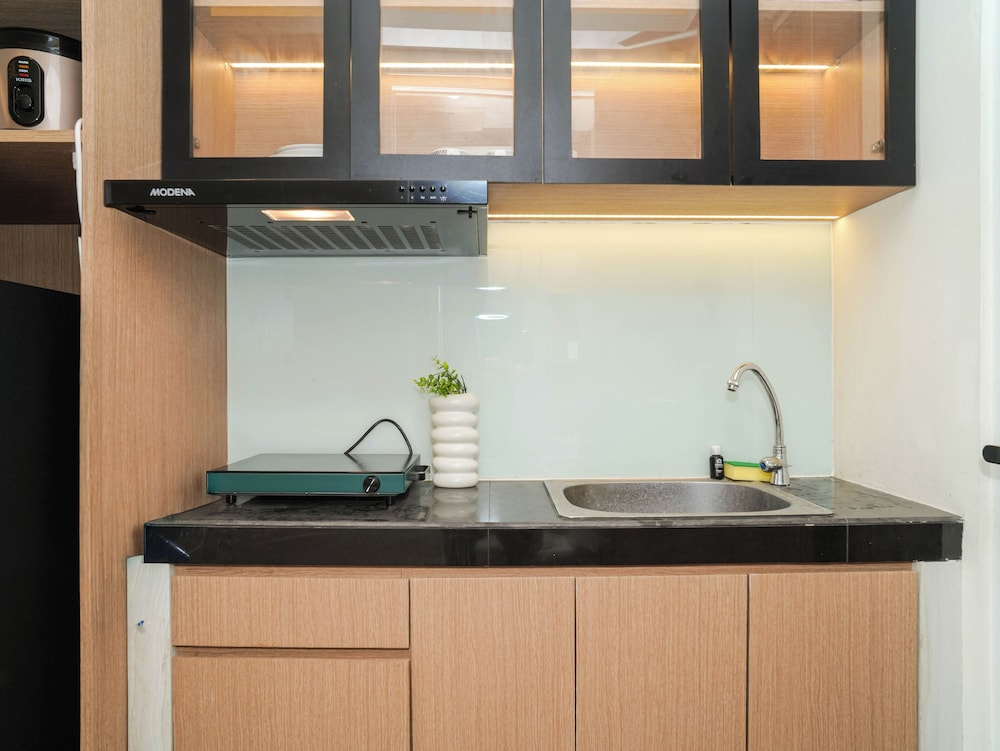 Homey Studio Loft Apartment At Apple 1 Condovilla