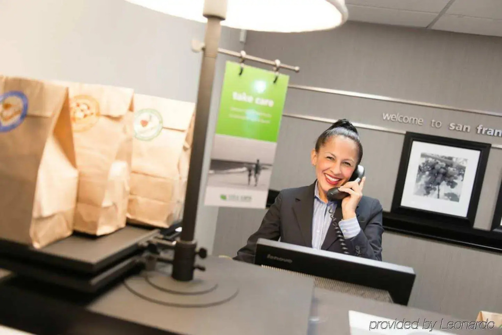 Hampton Inn San Francisco - Daly City