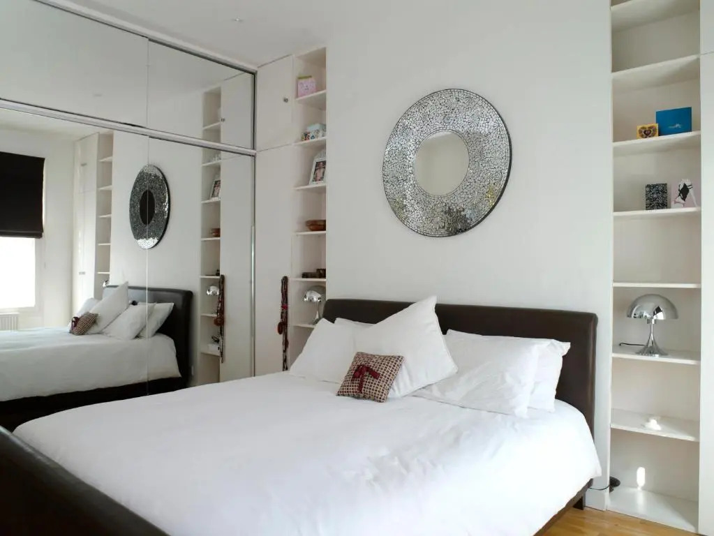 Stunning 5 bed house with private garden