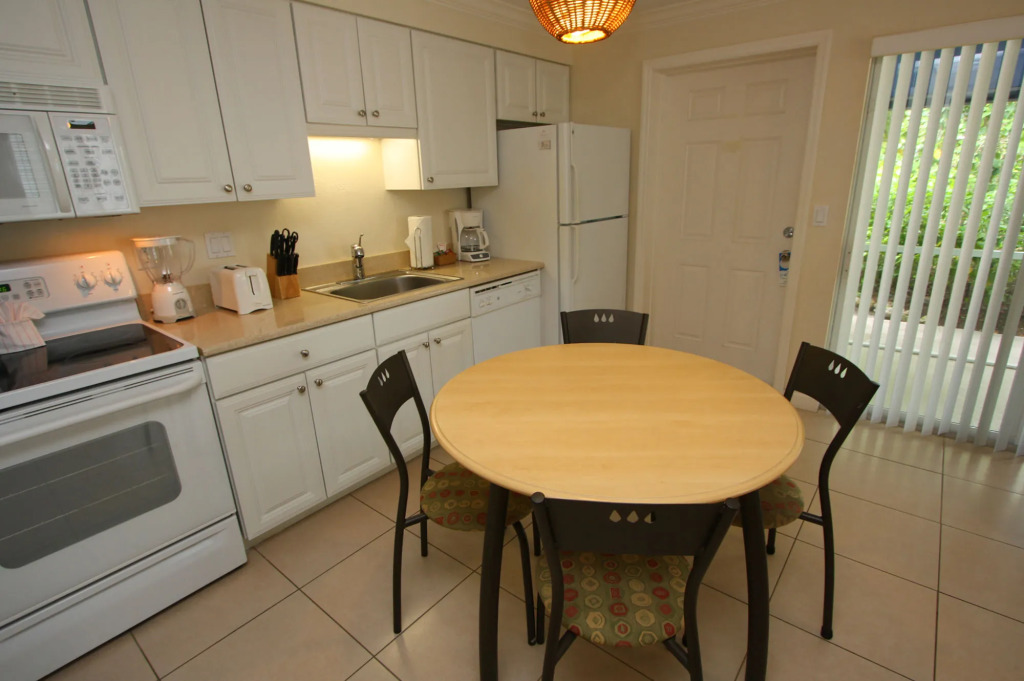 Silver Sands Gulf Beach Resort by RVA