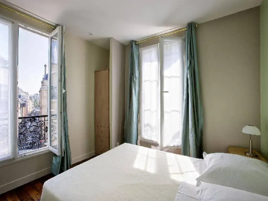 My Flat in Paris - 16th