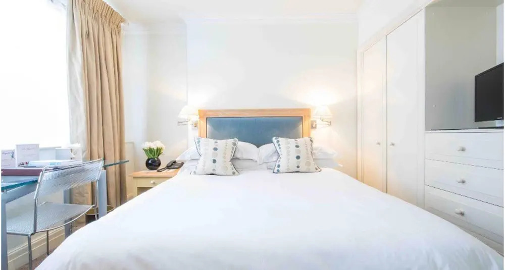 Selection Of Lux 1 Bed Srvd Apts Next To Harrods
