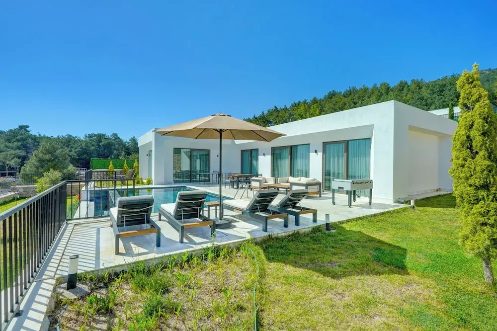 Villa Saturn 4 - PLANET LUXURY VILLAS