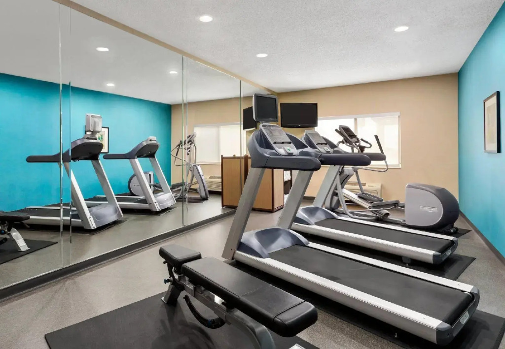 Comfort Inn & Suites Oklahoma City North - Quail Springs