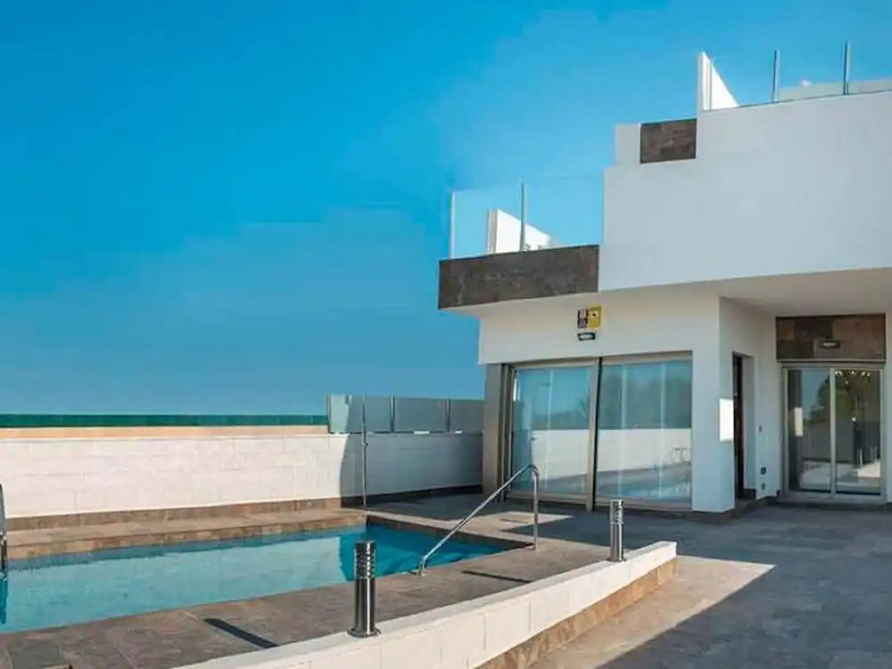 Modern Holiday Home in Orihuela Costa With Swimming Pool
