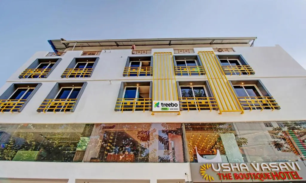 Usha Vasavi Alipiri Road