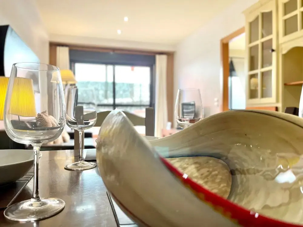 Apartment Near Beach With Pools and hot tub