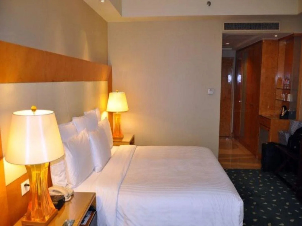 Renaissance Suzhou Hotel