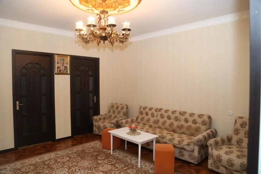 Apartament In Isani