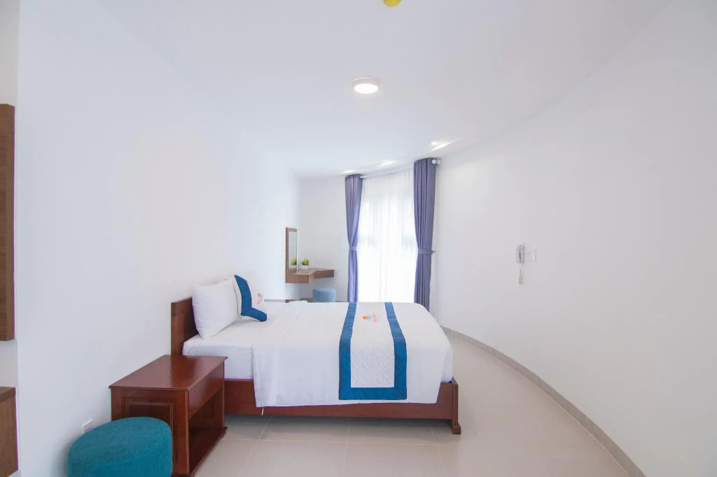 Mermaid Seaside Hotel