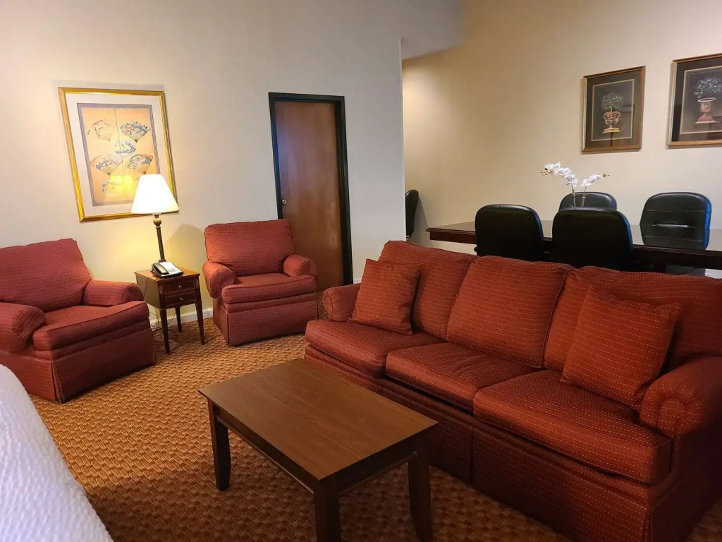 Best Western Hickory