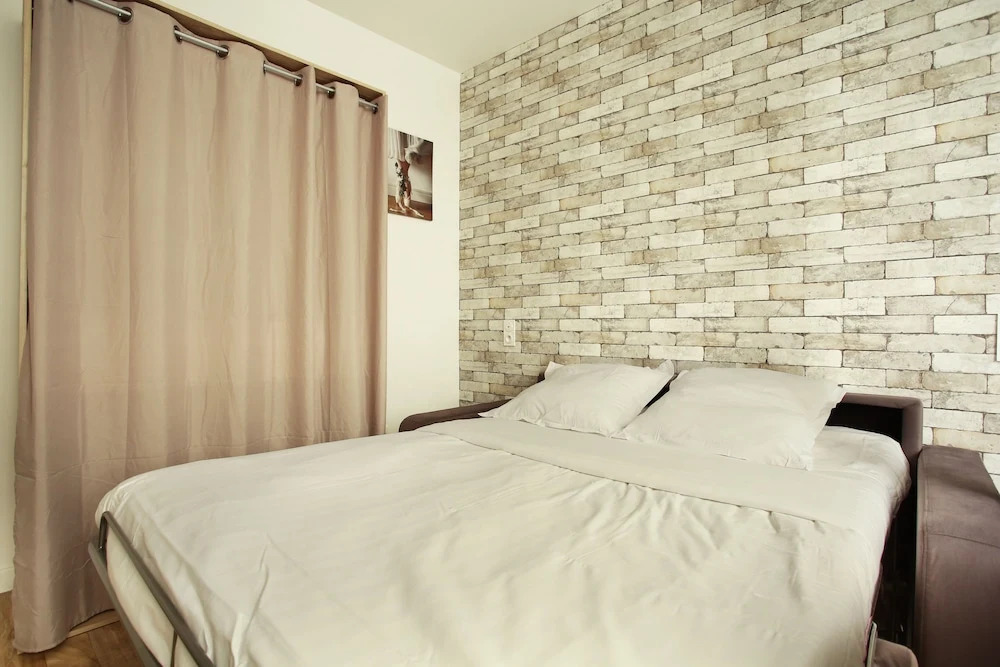 Rent a Room - Residence Charon