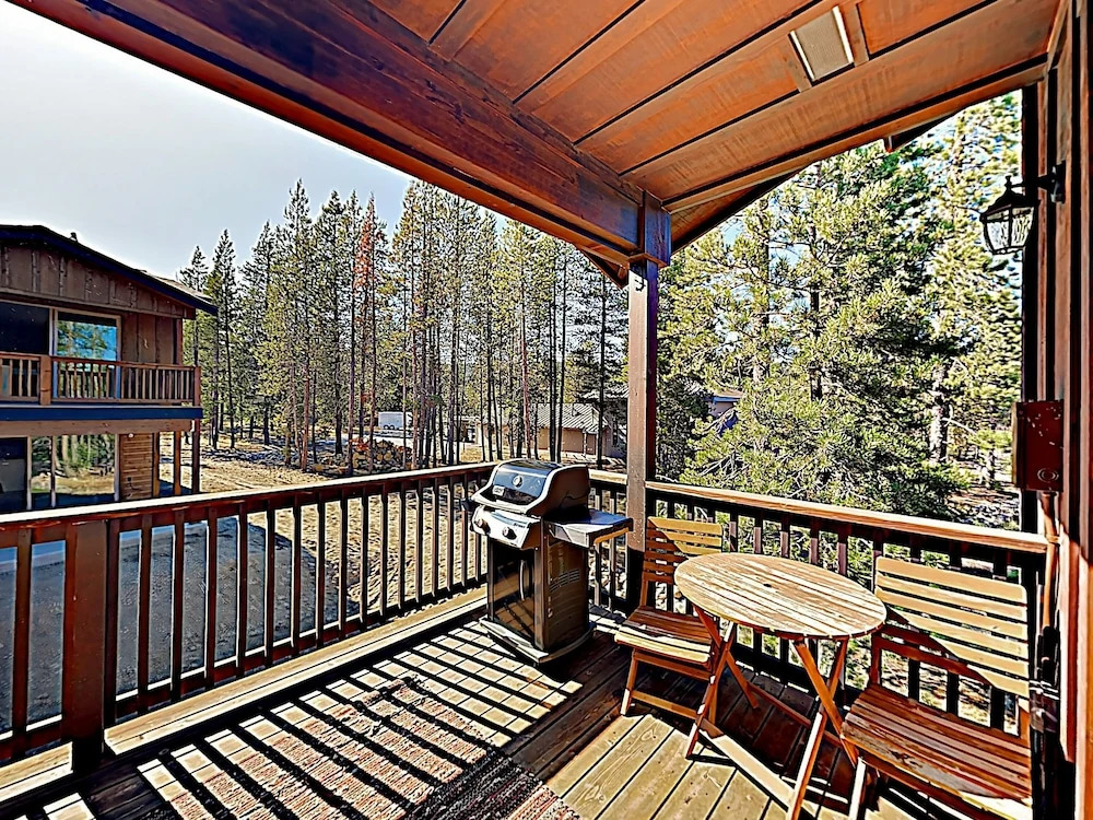 11595 #4 Truckee - 3 Br Condo