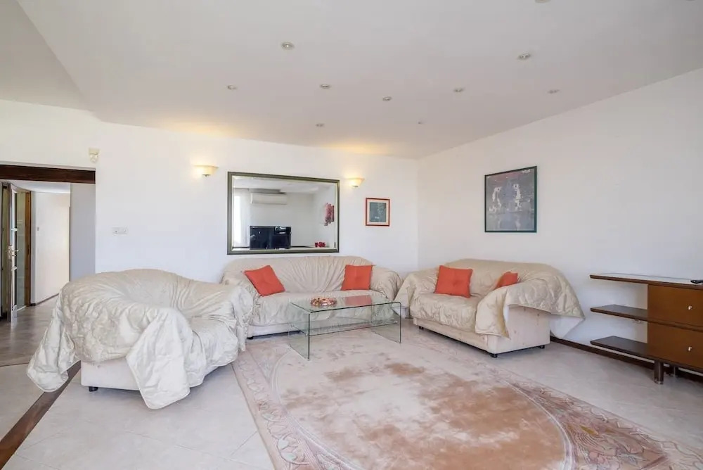FM Economy 3-BDR Apartment - Spacious Lozenetz Area
