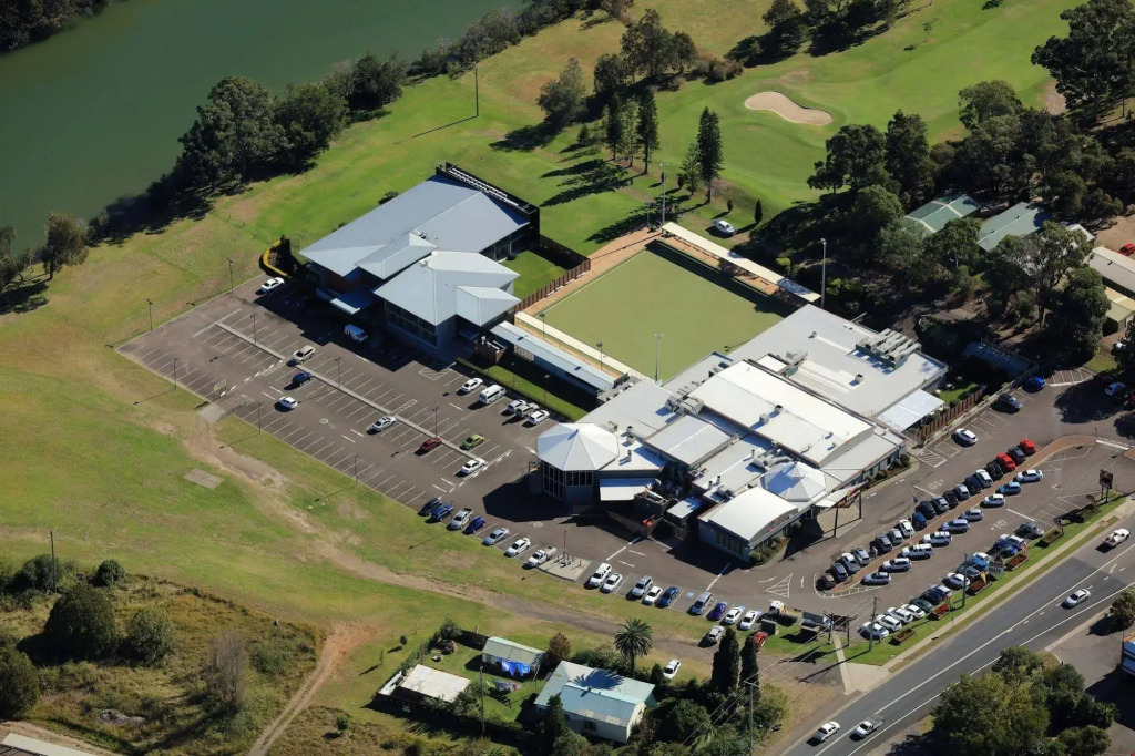 Macquarie 4 Star