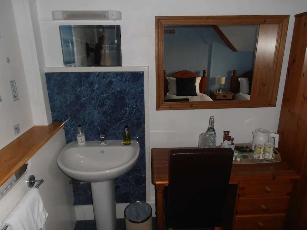 Meadowlea Guest House