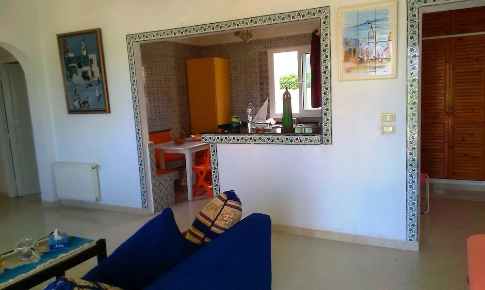 Partie de pittoresque maison en bord de mer