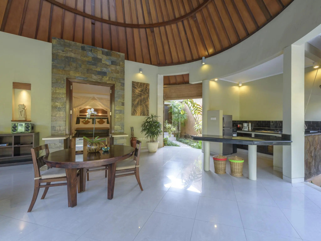 The Kunja Villa-Hotel