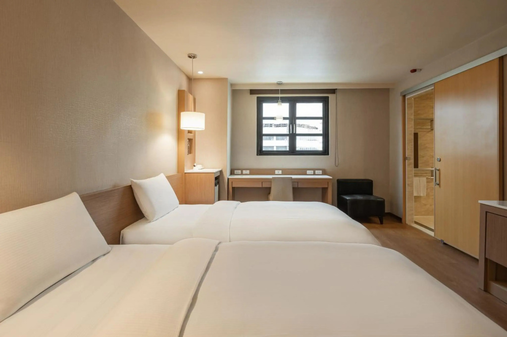 Kindness Hotel - Kaohsiung Main Station