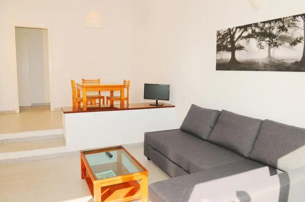 Apartamentos Sol Naixent