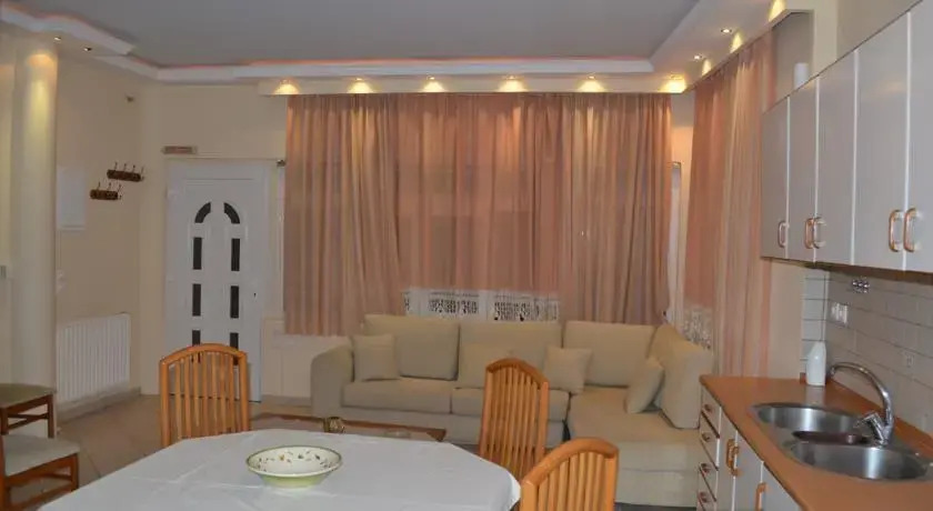 Annas Apartment