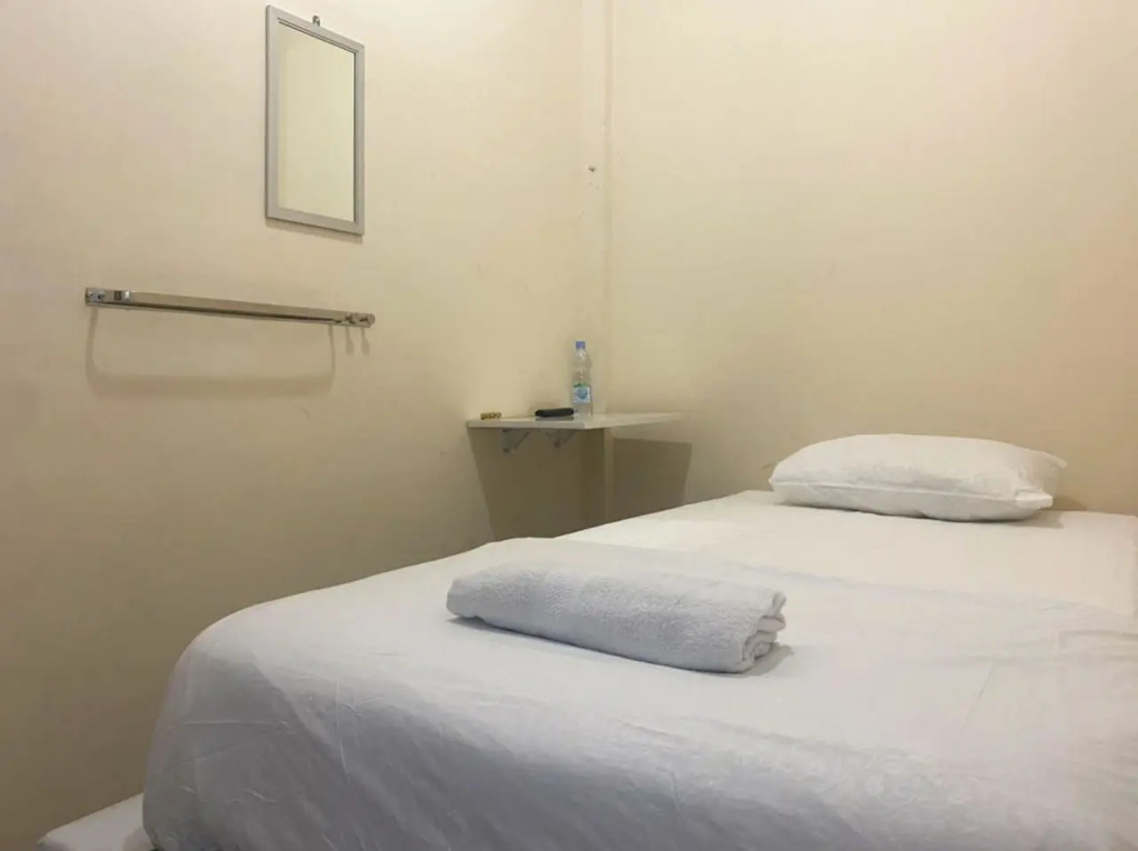CK Homestay Syariah near Lippo Plaza Jambi Mitra RedDoorz