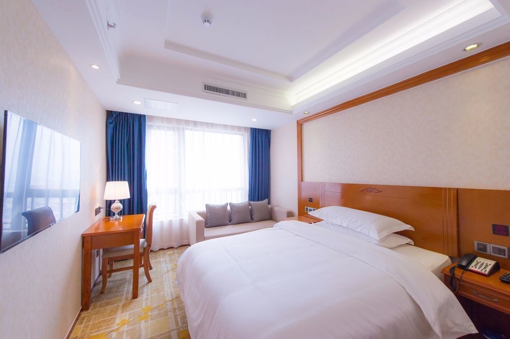 Guilin Manhattan Hotel North Station